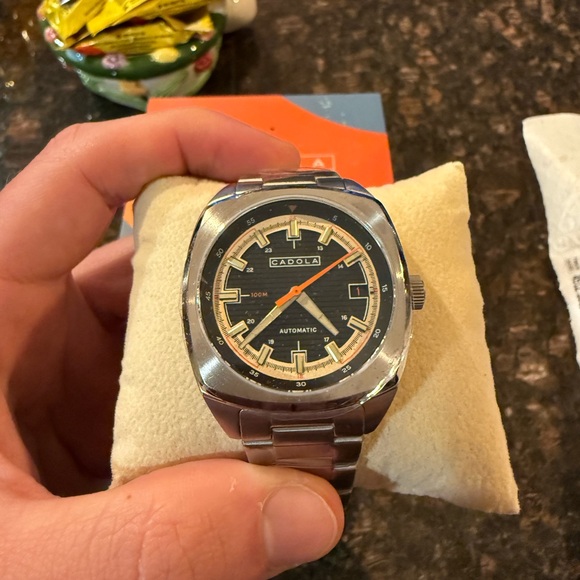 Cadola Automatic Watch - Picture 3 of 4